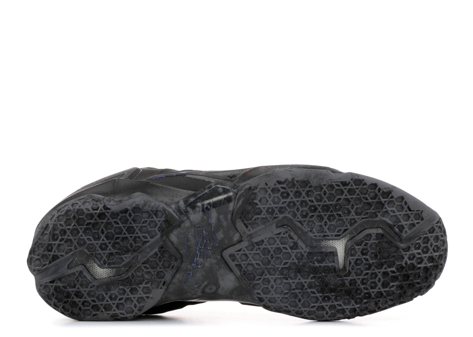 NIKE LEBRON 11 "BLACKOUT"