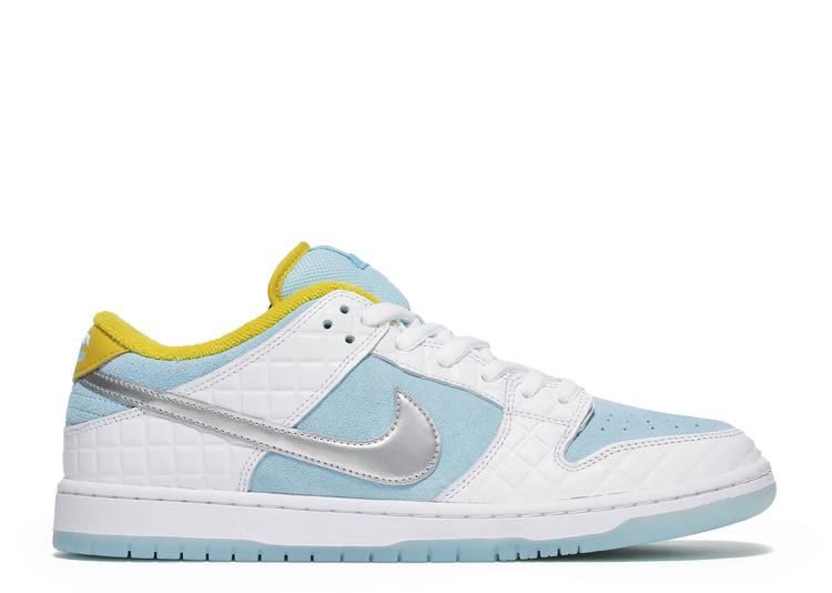 NIKE SB DUNK LOW X FTC 'LAGOON PULSE'