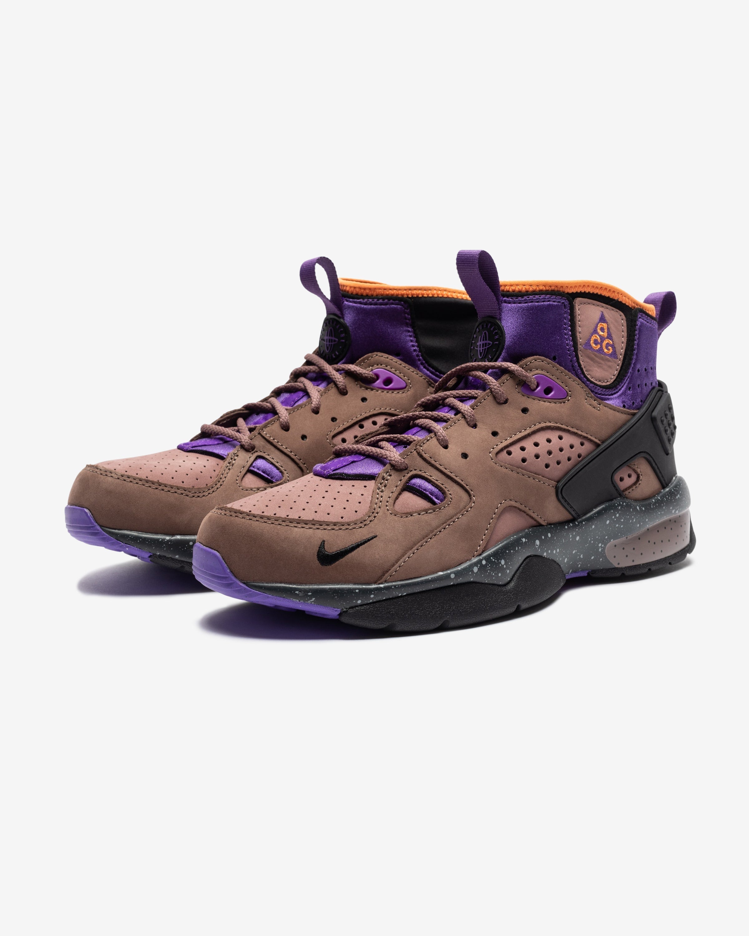 NIKE ACG AIR MOWABB - TRAILSENDBRWN/ PITCH/ PRISMVIOLET