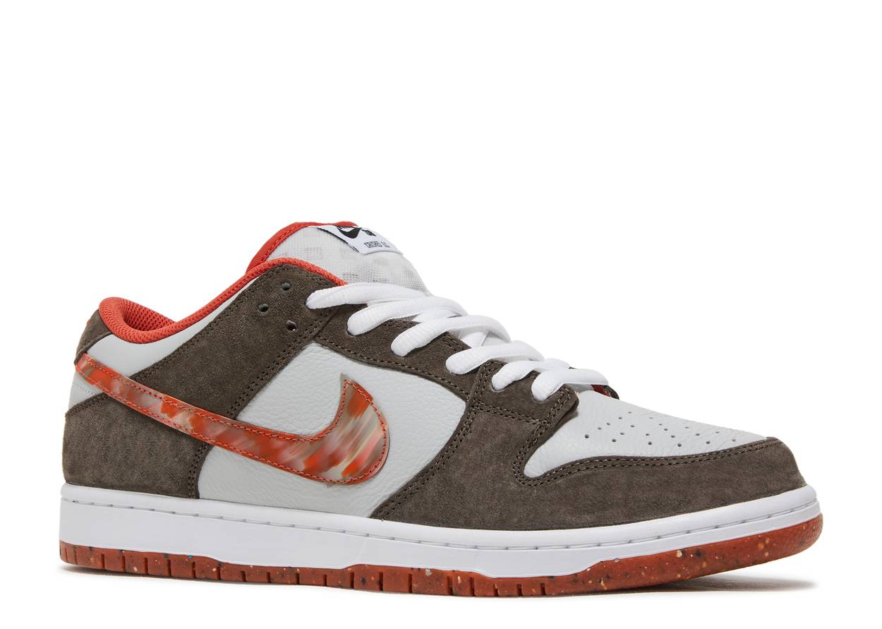 NIKE SB DUNK LOW X CRUSHED D.C. 'GOLDEN HOUR'