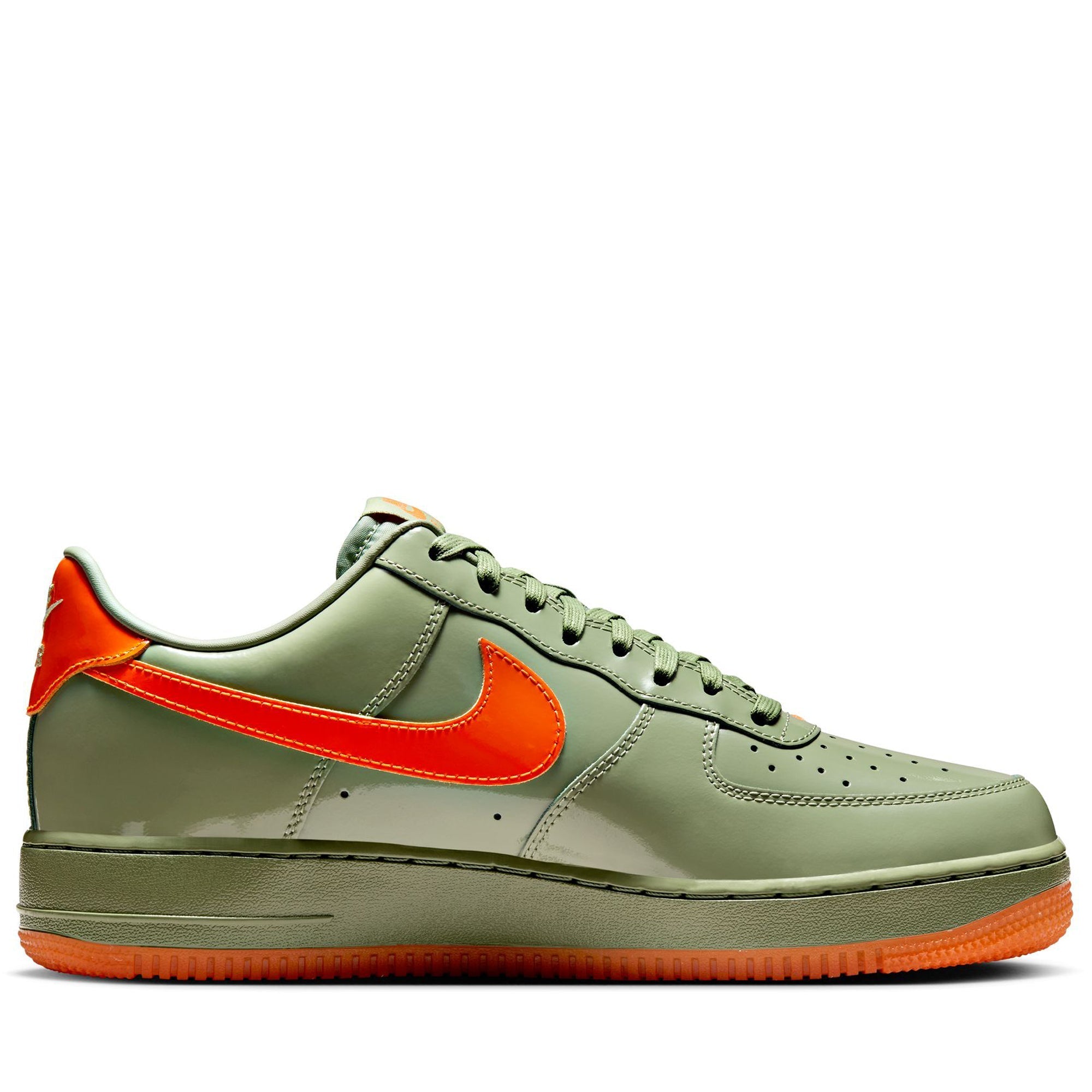 Nike Air Force 1 '07 Premium - Oil Green/Safety Orange