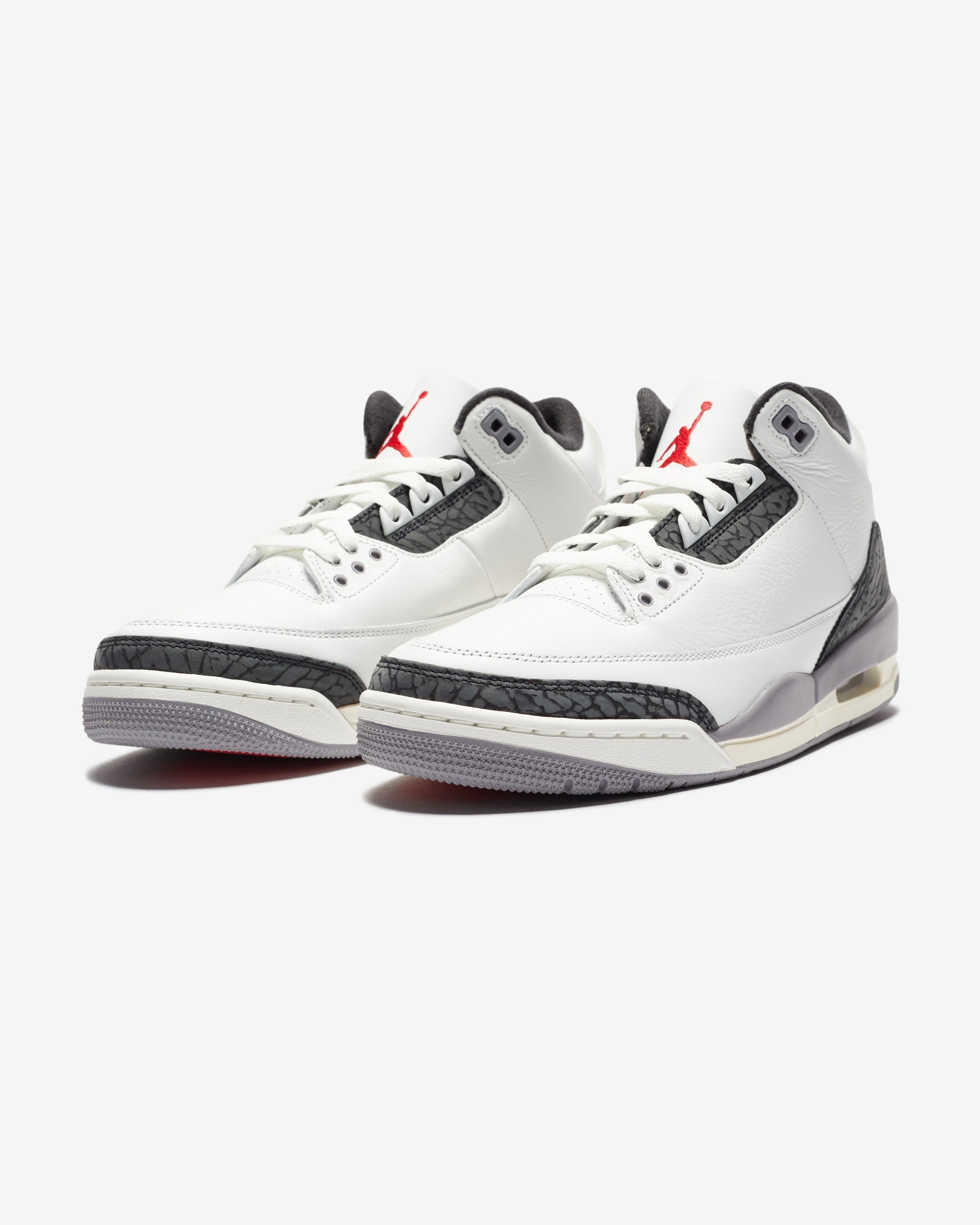 JORDAN AJ 3 RETRO - SUMMITWHITE/ FIRERED/ CEMENTGREY