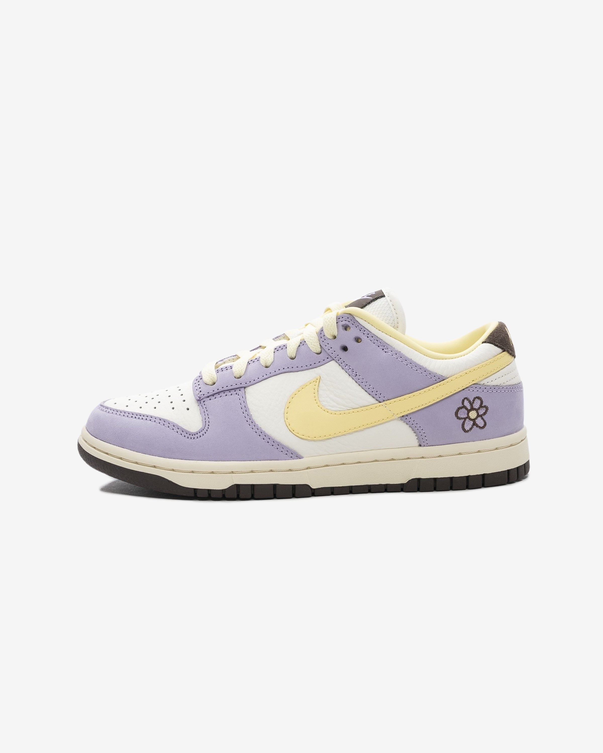 NIKE WOMEN'S DUNK LOW PREMIUM - LILACBLOOM/ SOFTYELLOW