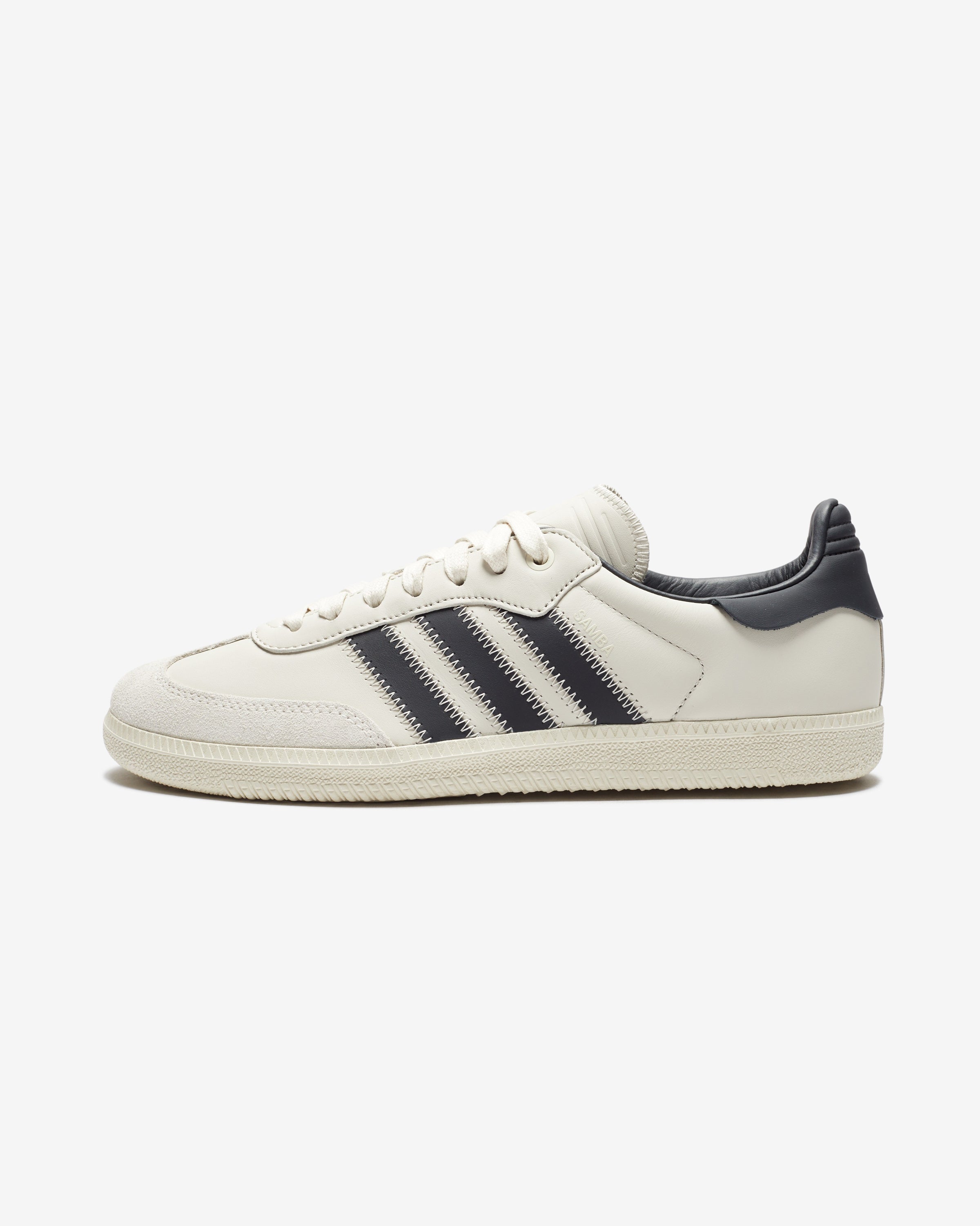 ADIDAS HUMANRACE SAMBA - CBLACK/ ALUMIN