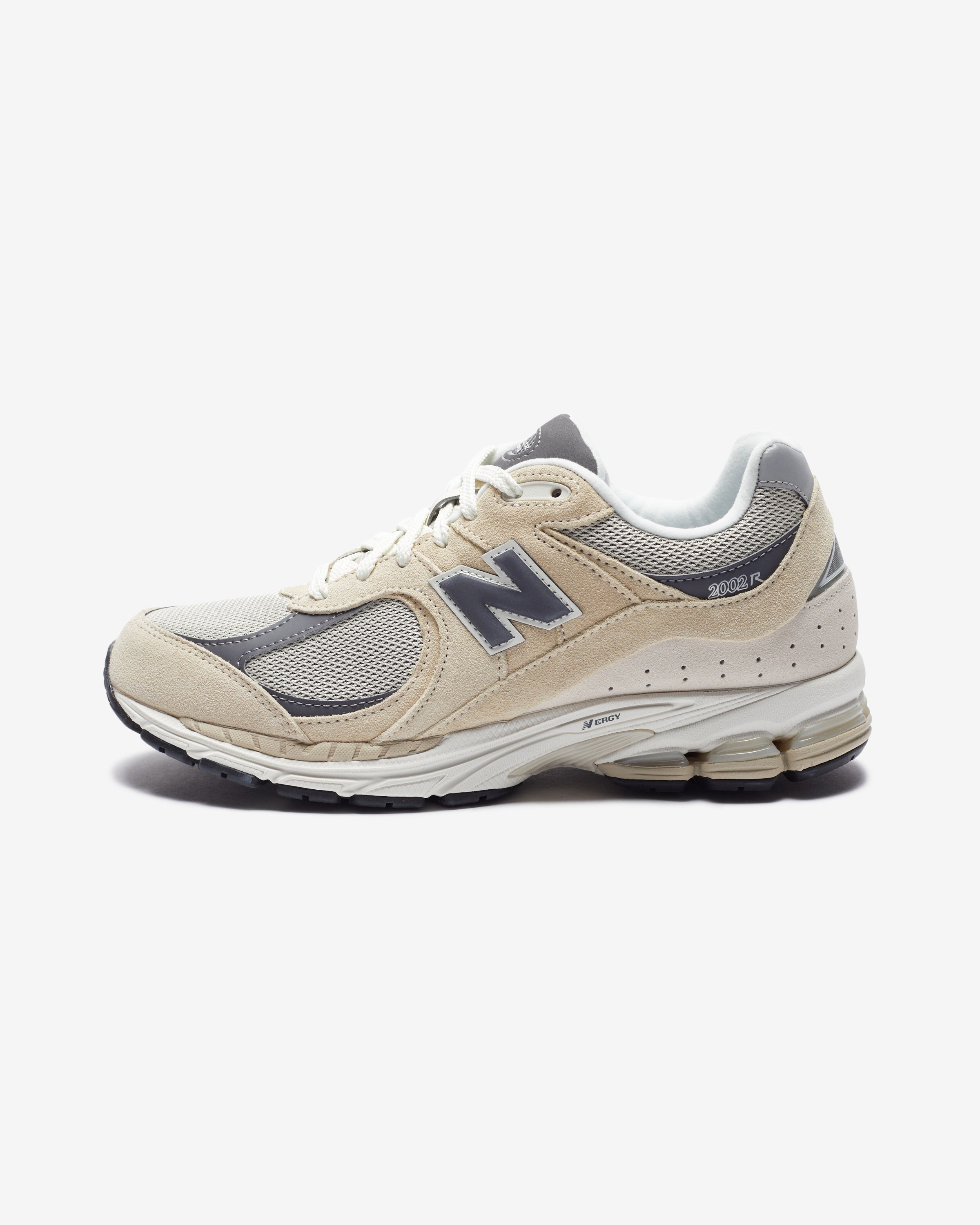 NEW BALANCE 2002R - SANDSTONE