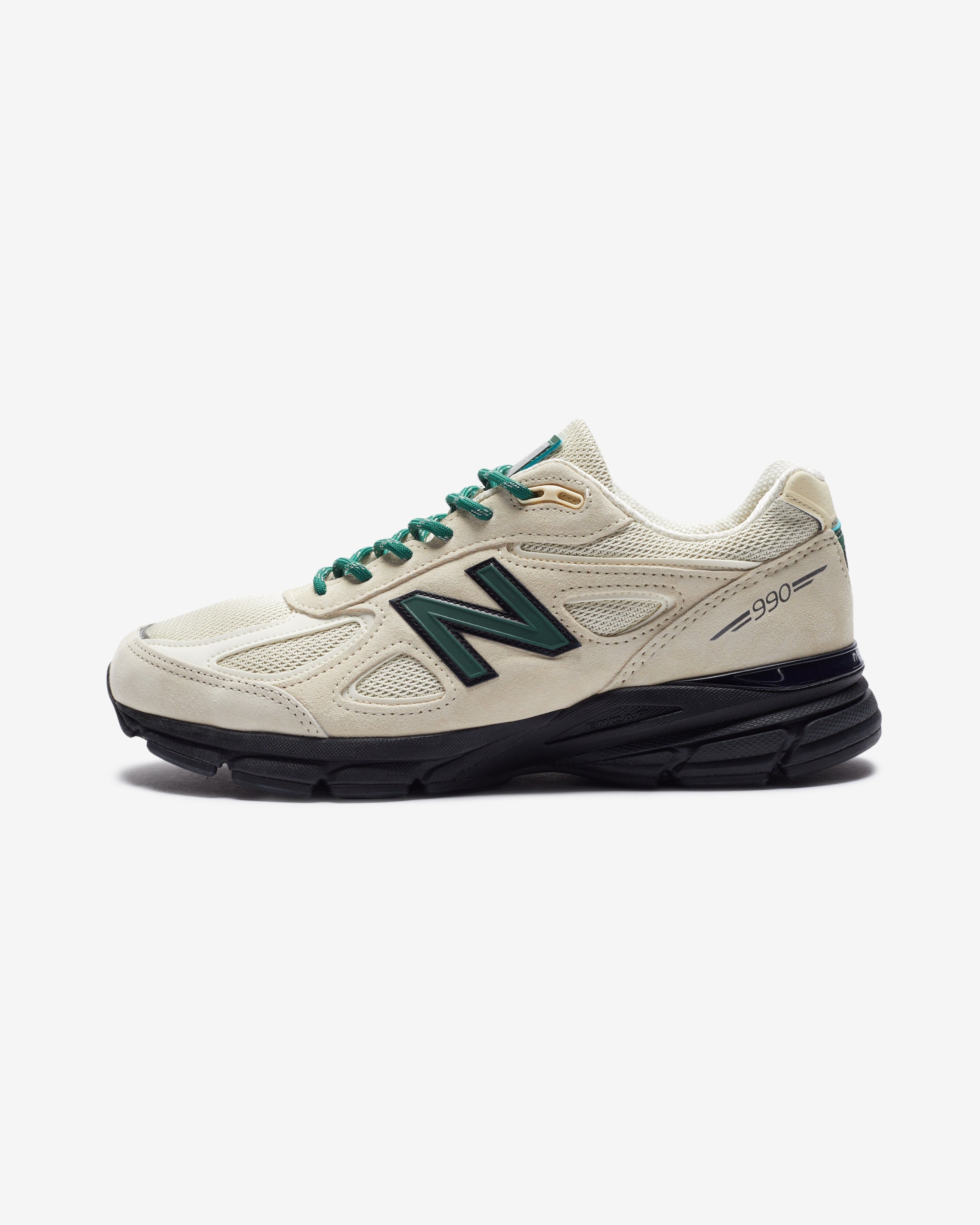 NEW BALANCE 'MADE IN USA' 990v4 - MACADAMIANUT