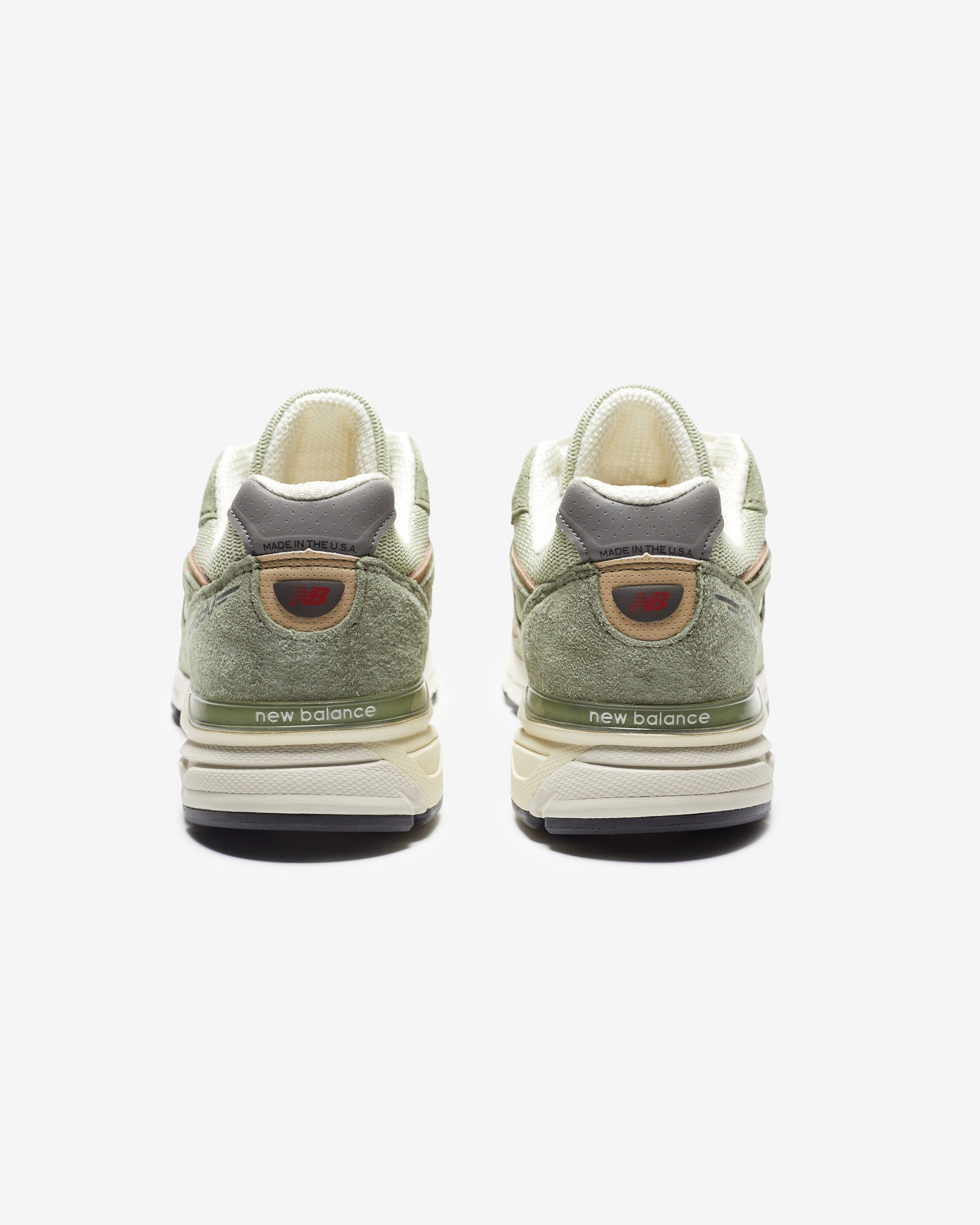 NEW BALANCE "MADE IN USA" 990v4 - OLIVE