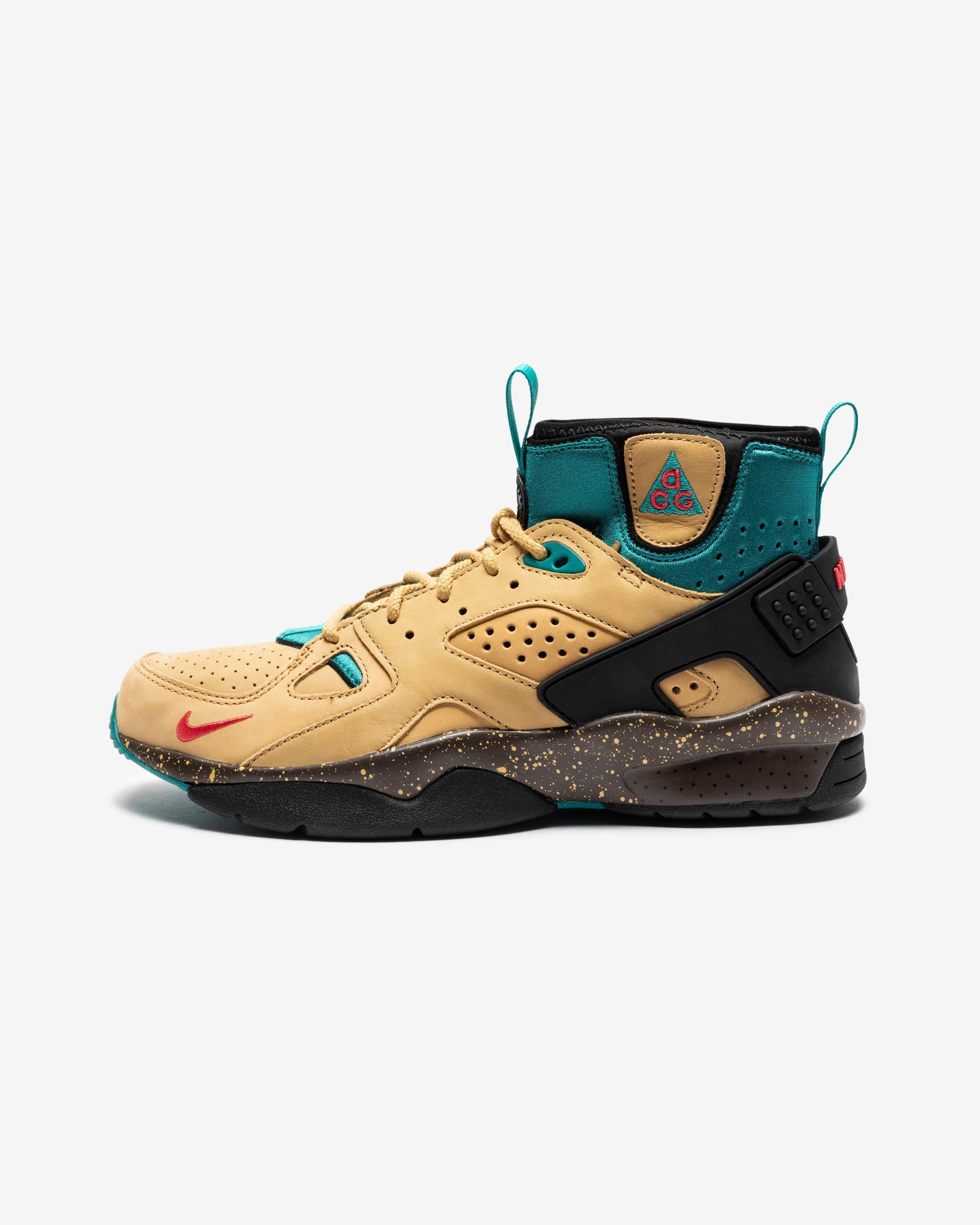 NIKE ACG AIR MOWABB - TWINE/ FUSIONRED/ CLUBGOLD/ TEALCHARGE