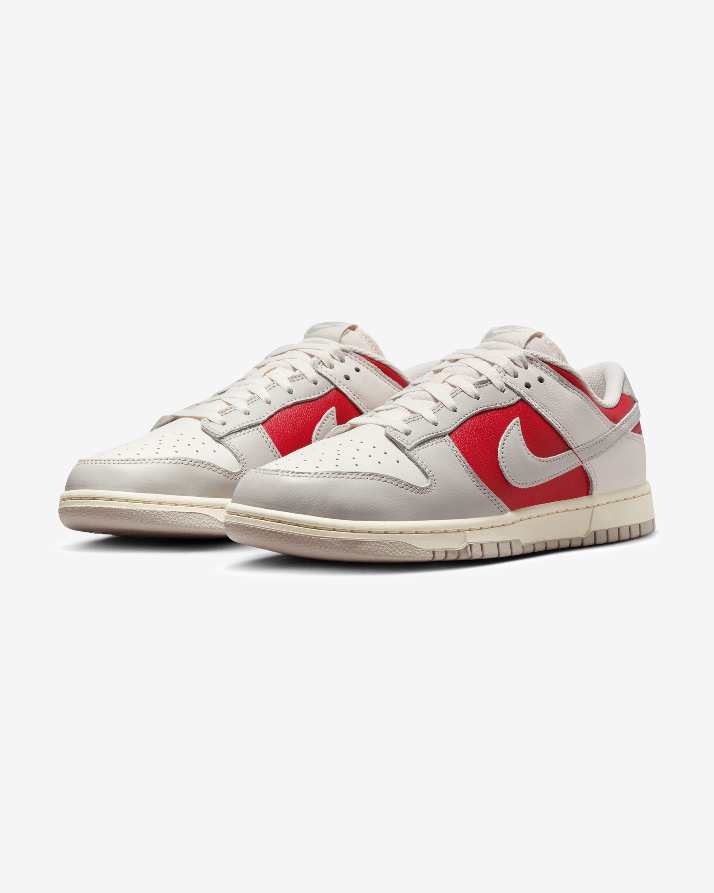 NIKE DUNK LOW RETRO - PHANTOM/ LTIRONORE/ GYMRED