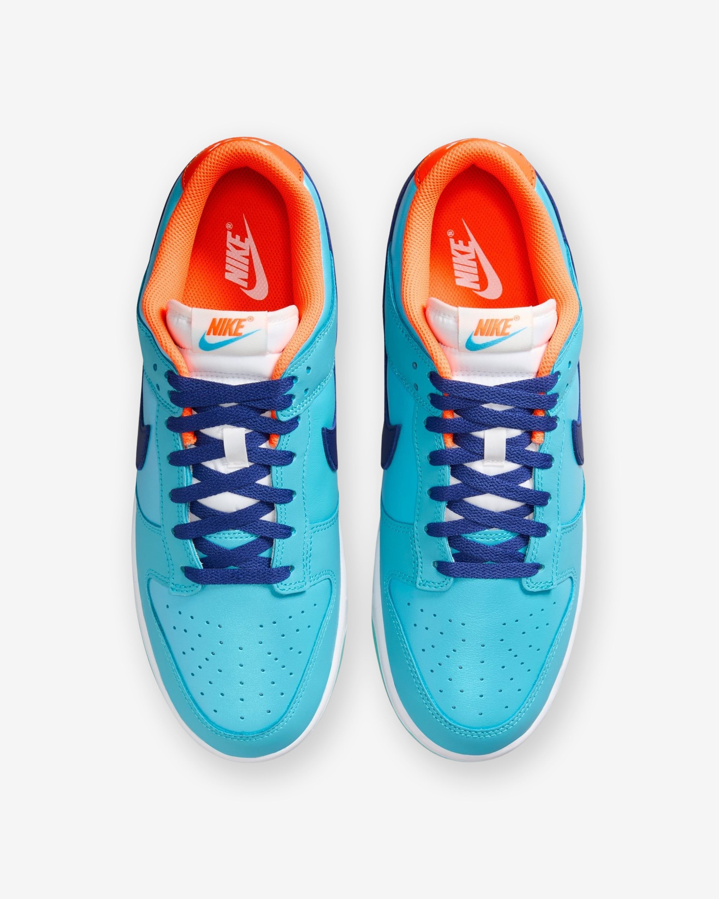 NIKE DUNK LOW SE - BALTIC BLUE/ DEEPROYALBLUE