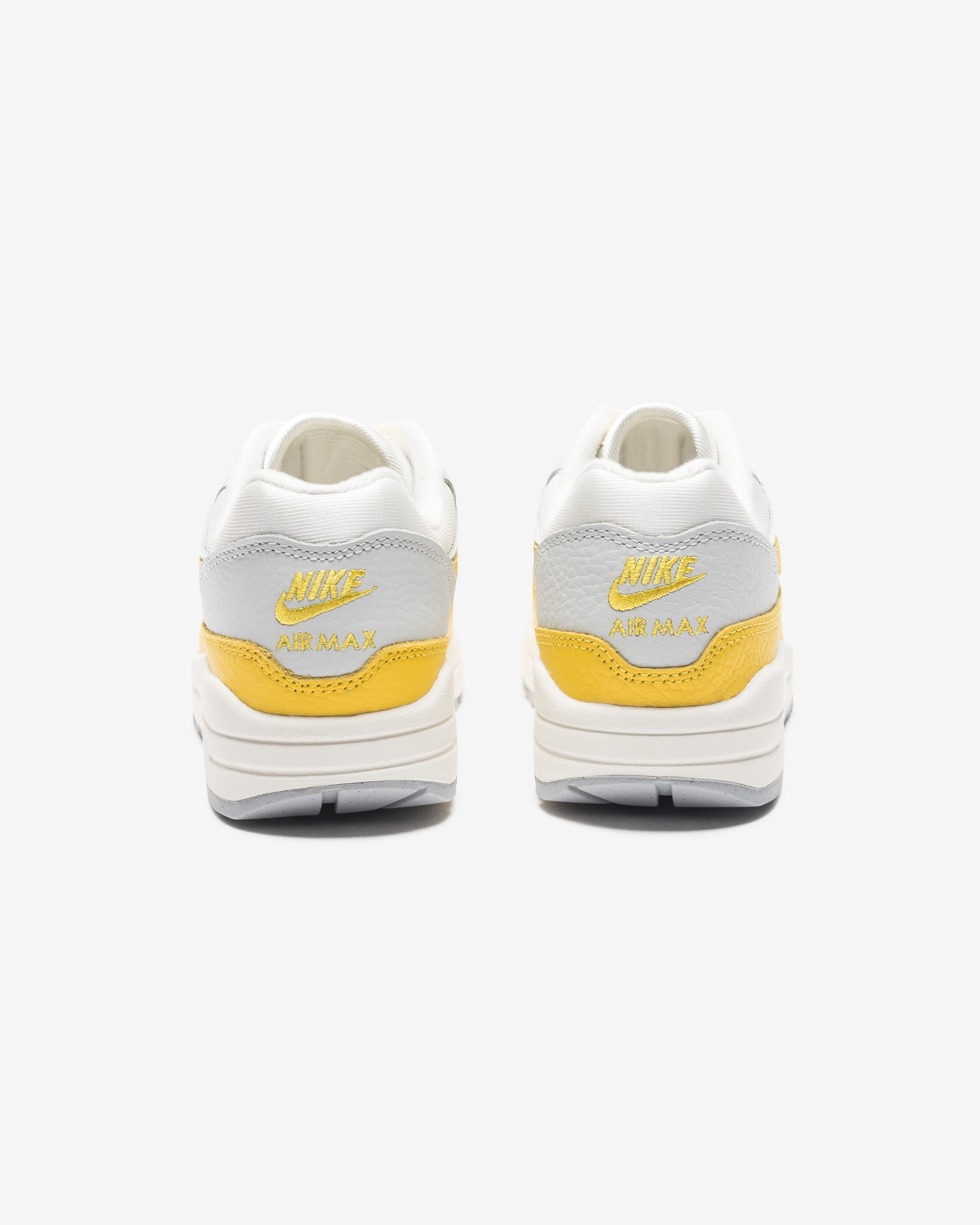 NIKE WOMENS AIR MAX 1 - PHOTONDUST/ TOURYELLOW/ GREY