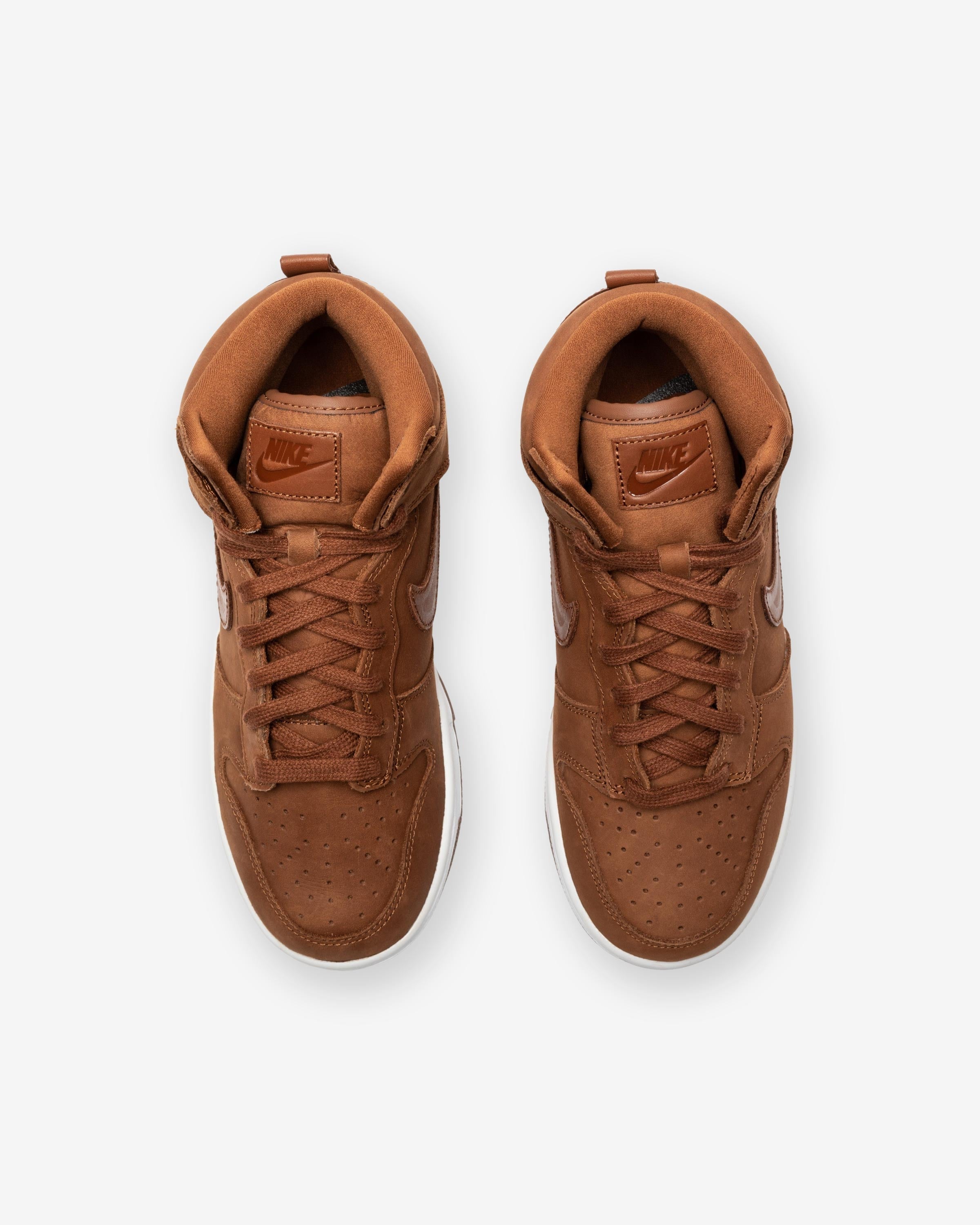 NIKE WOMENS DUNK HIGH PREMIUM - PECAN/ PECAN/ WHITE