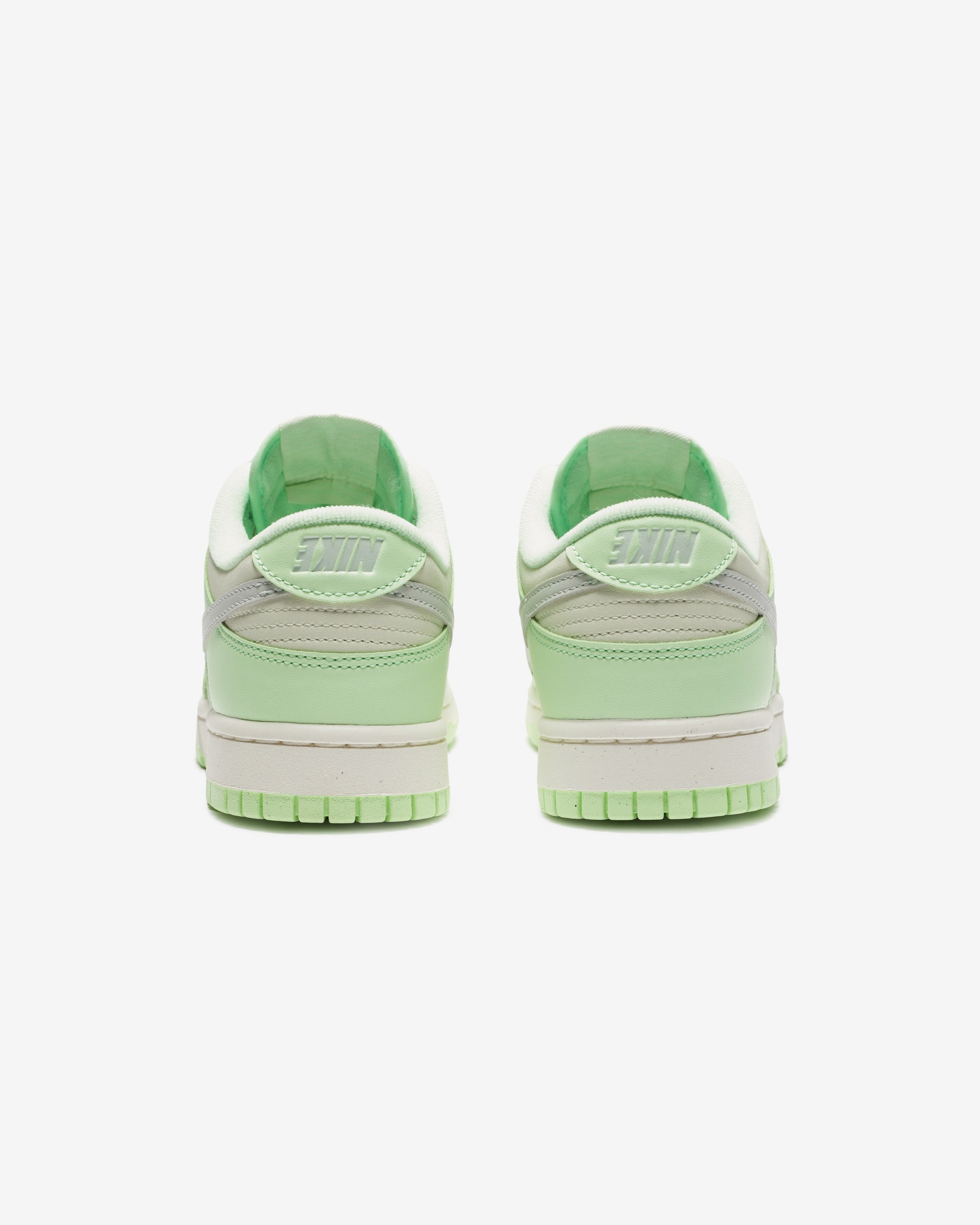 NIKE WOMEN'S DUNK LOW NN - SEAGLASS/ LIGHTSILVER