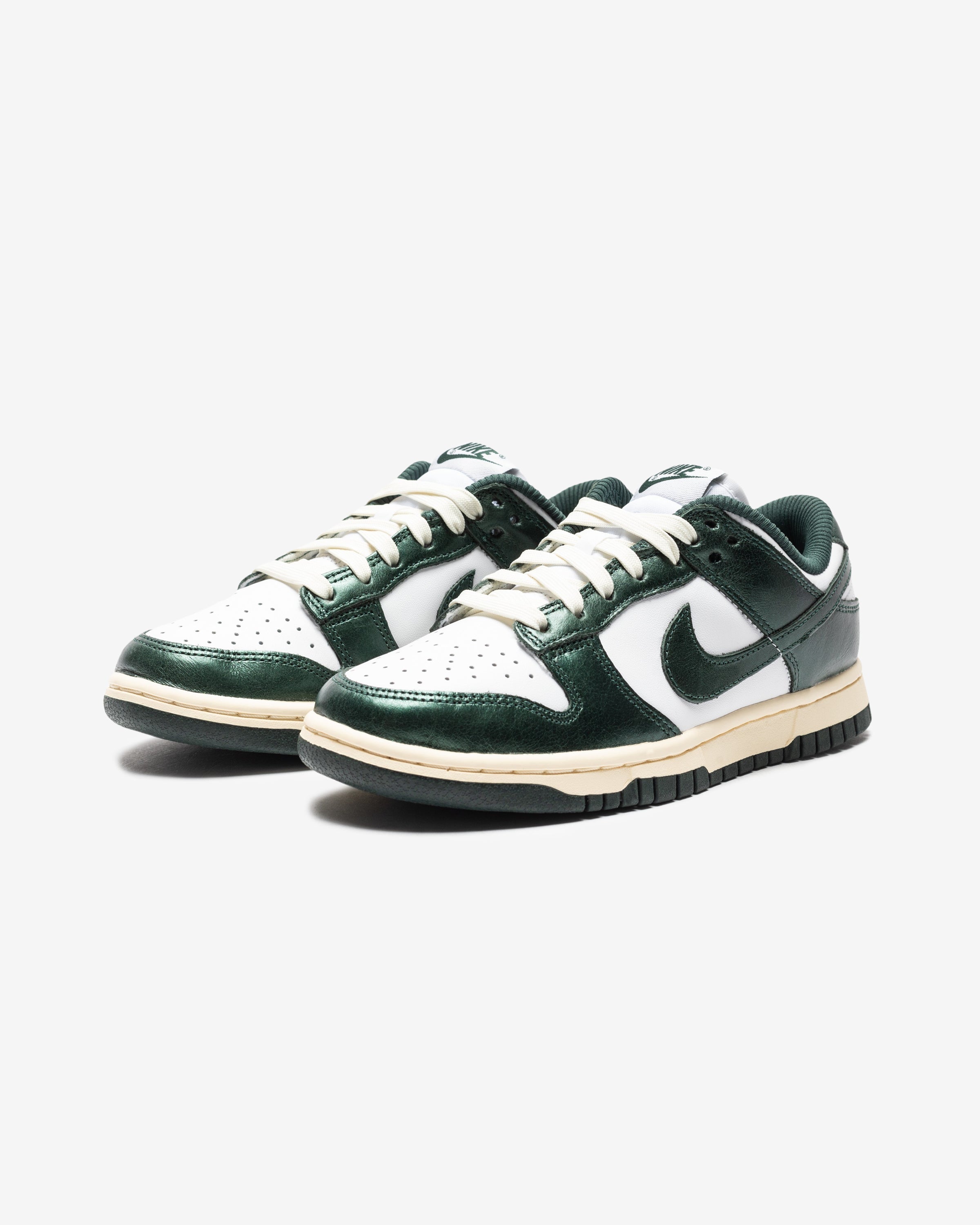 NIKE WOMEN'S DUNK LOW - WHITE/ PROGREEN/ COCONUTMILK