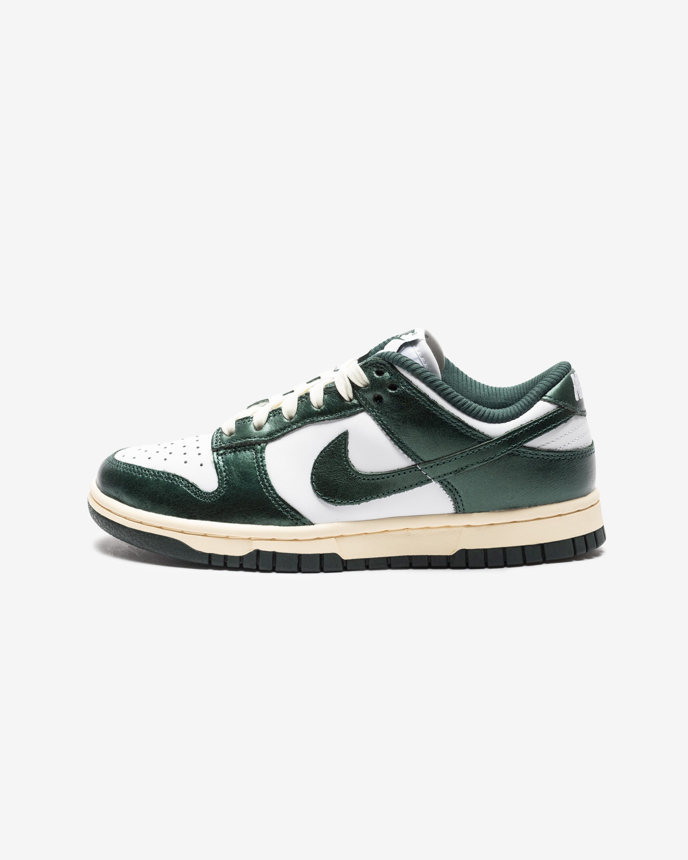 NIKE WOMEN'S DUNK LOW - WHITE/ PROGREEN/ COCONUTMILK